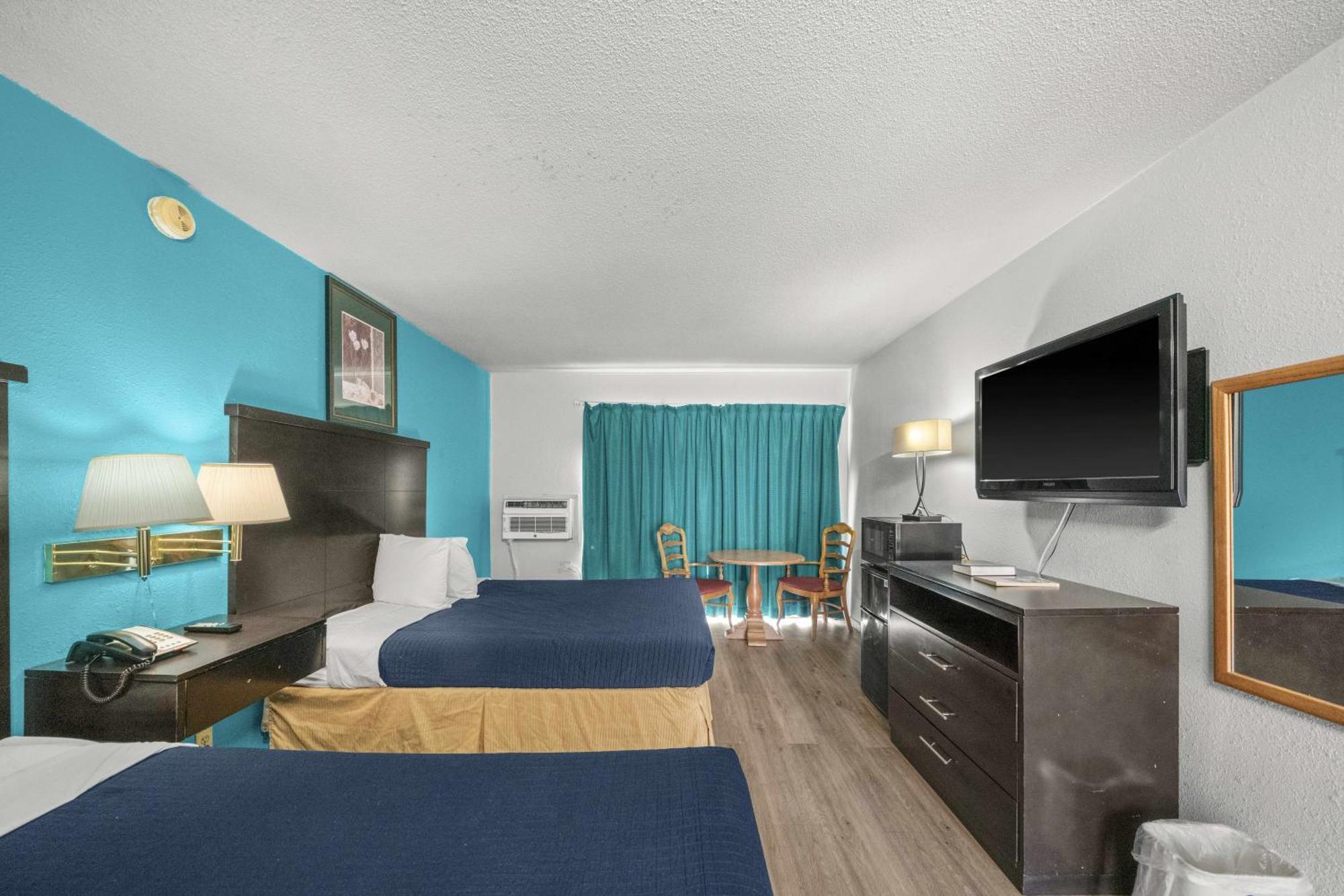 Executive Inn Rusk Экстерьер фото