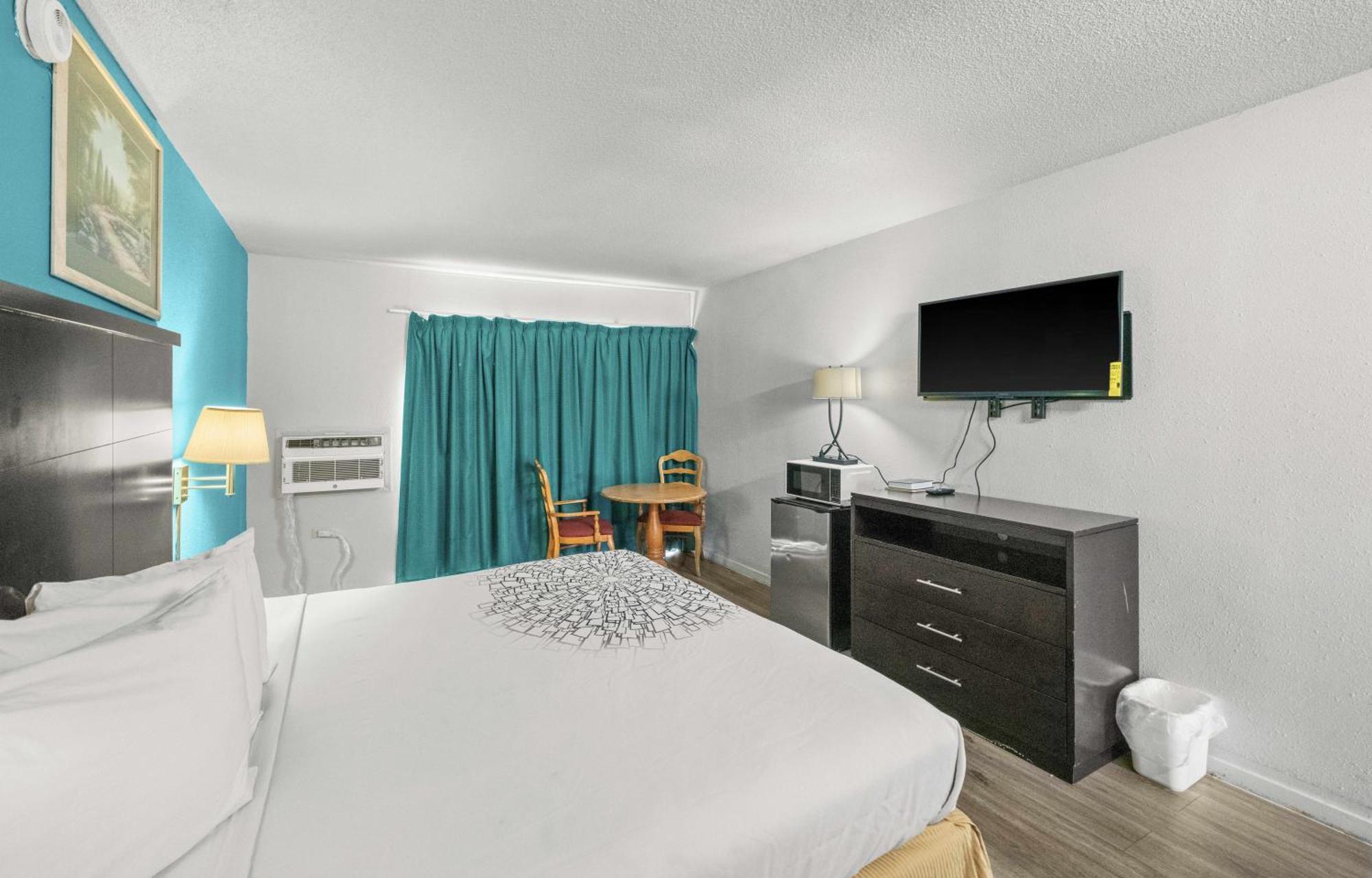 Executive Inn Rusk Экстерьер фото